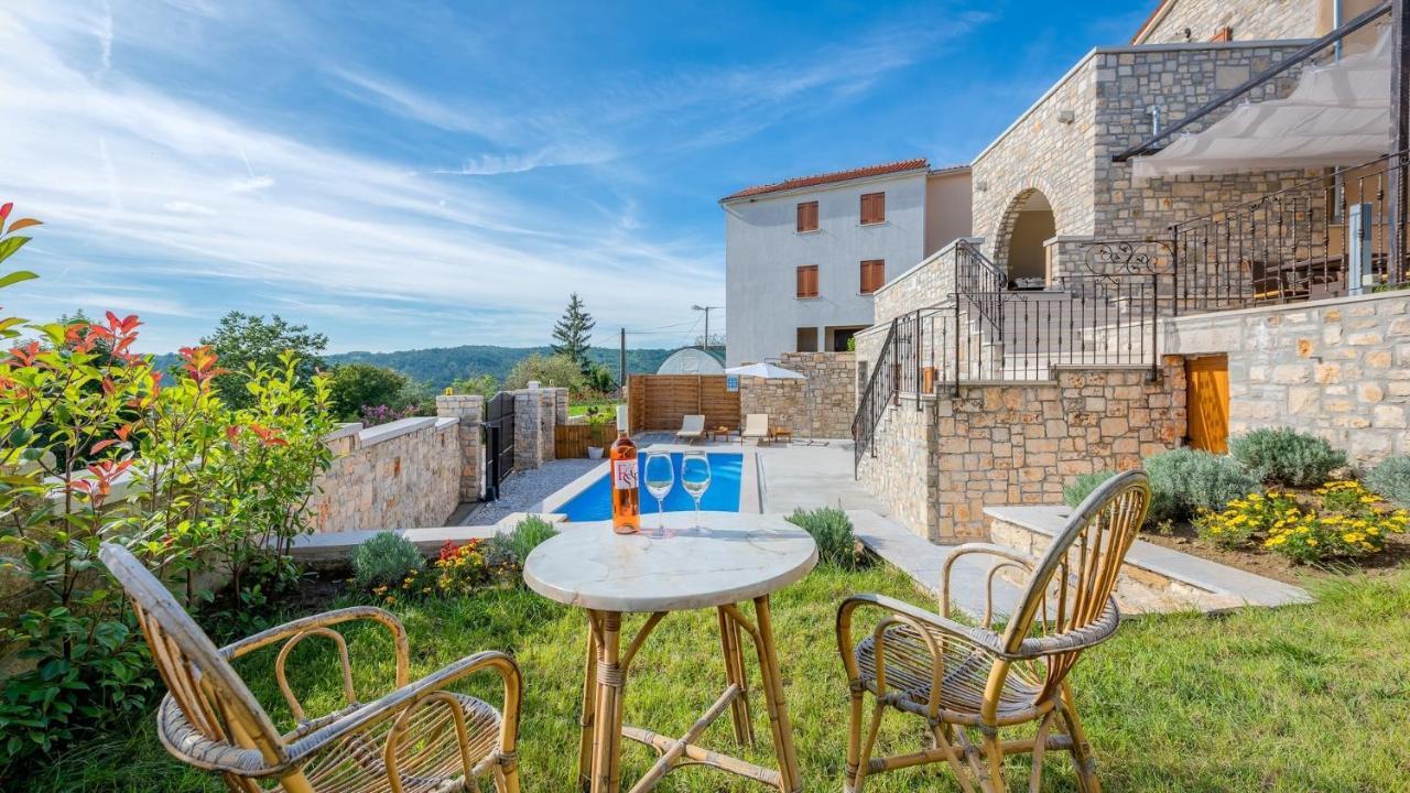 Villa Beram Exterior photo