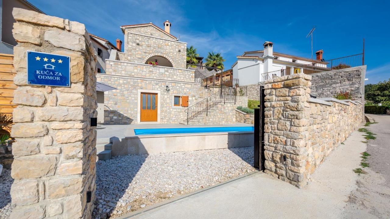 Villa Beram Exterior photo