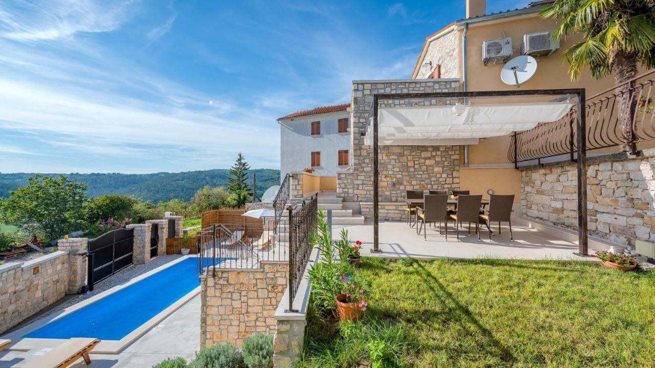 Villa Beram Exterior photo