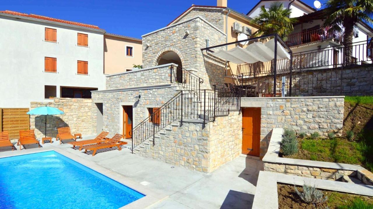 Villa Beram Exterior photo